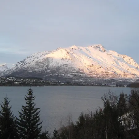 Oaks Queenstown Shores Resort-2