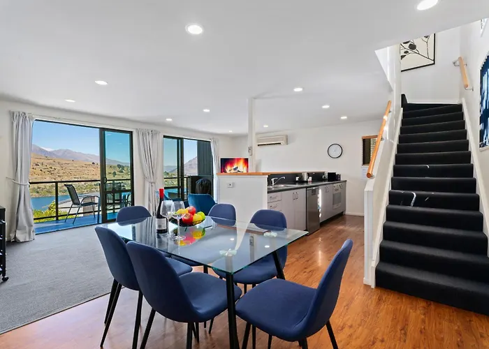 Goldfield Holiday Home