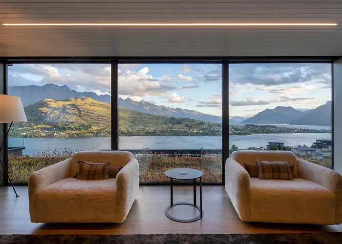 Villa: Cascata By Sothebys Luxury Rental Homes